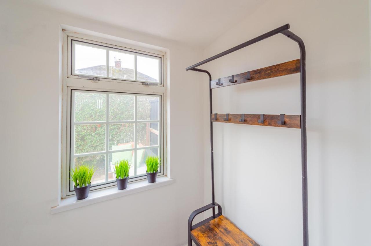 Studio Annexe By Papermill, Deeside - En-Suite, Heswall Exterior foto